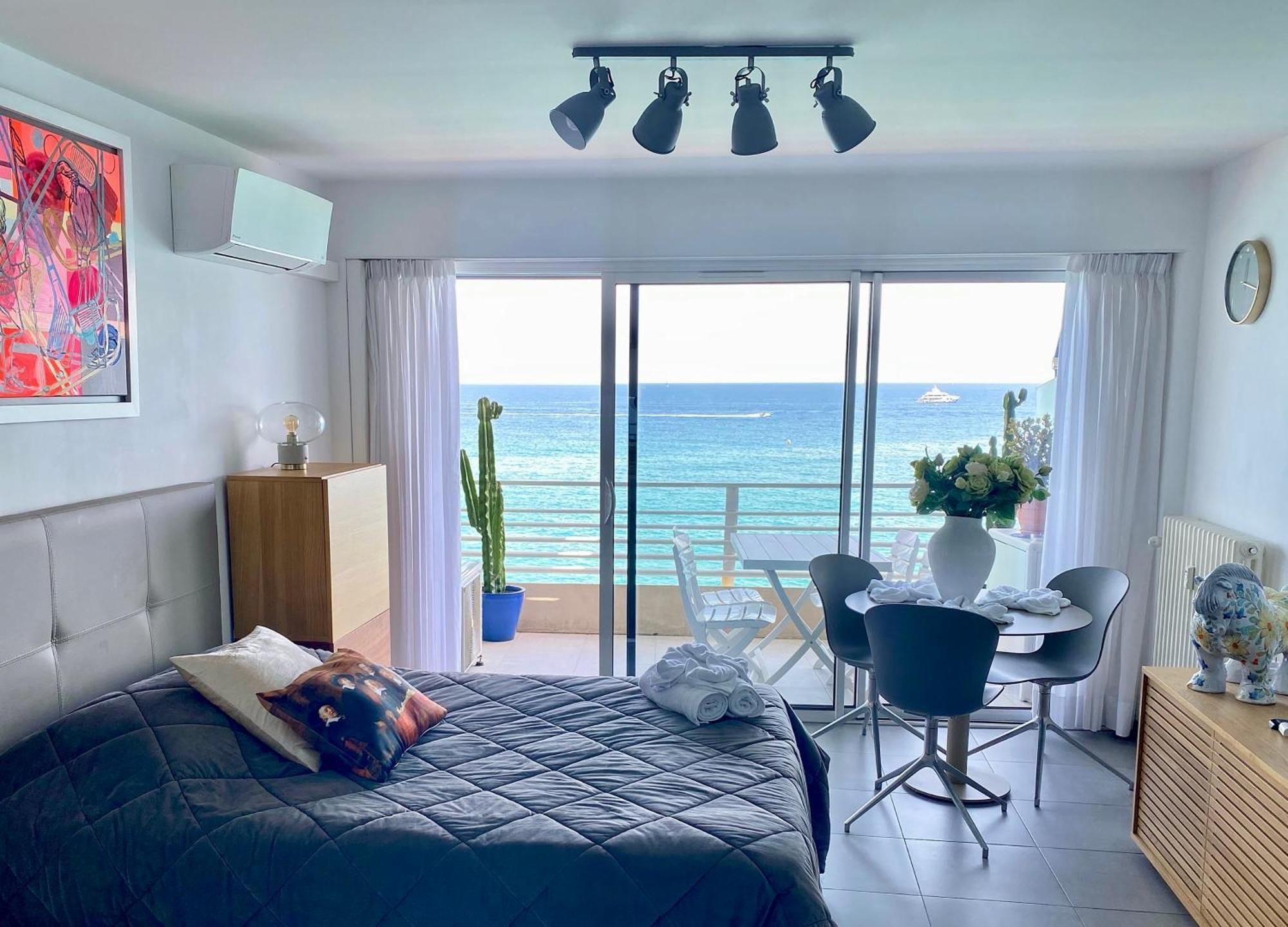 Ferienwohnung Sea View Studio, Huge Terrace On The 4Th Floor Menton Exterior foto